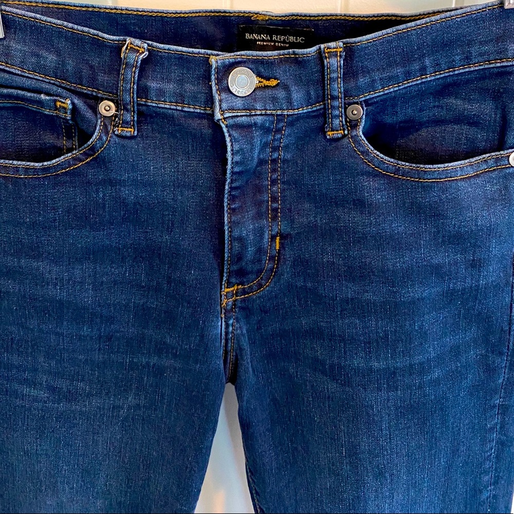 Banana Republic Slim Straight Jeans